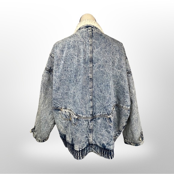 Izzi Denim Jacket with Sherpa Collar - Picture 4 of 4